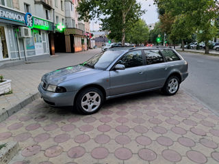 Audi A4 foto 3