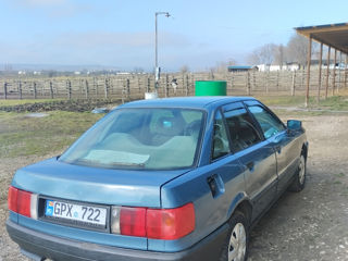 Audi 80 foto 5