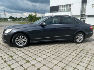 Mercedes E-Class foto 2