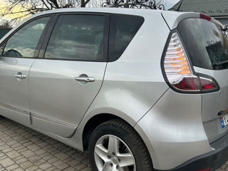 Renault Scenic foto 9