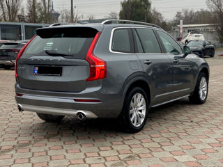 Volvo XC90 foto 4