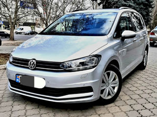 Volkswagen Touran foto 7