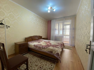 Apartament cu 3 camere, 91 m², Telecentru, Chișinău foto 1