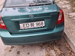 Daewoo Nubira foto 3