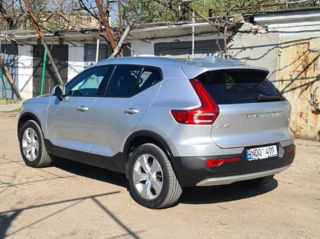 Volvo XC40 foto 4