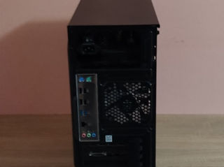 PC / 10xCore / 32GB foto 6