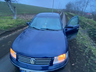 Volkswagen Passat foto 2