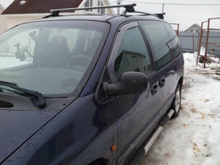 Chrysler Voyager foto 8