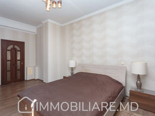 Apartament cu 2 camere, 141 m², Centru, Chișinău foto 9