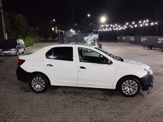 Dacia Logan foto 2