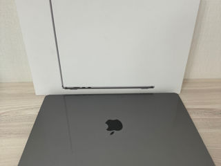 MacBook Air M2 15inch