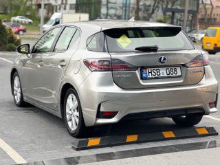 Lexus CT Series foto 3