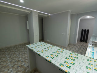 Apartament cu 3 camere, 126 m², Centru, Bălți foto 2