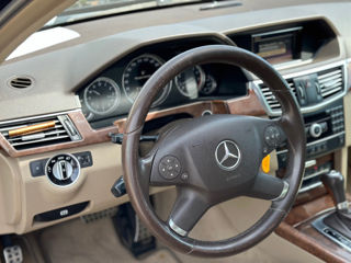 Mercedes E-Class foto 7