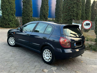 Nissan Almera foto 4