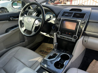 Toyota Camry foto 8