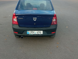 Dacia Logan foto 4