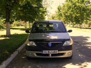 Dacia Logan foto 3