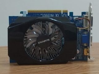 Nvidia GeForce GT 730 2 GB DDR3,  VGA,DVI,HDMI foto 2