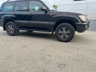 Toyota Land Cruiser 100 foto 8