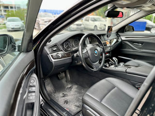 BMW 5 Series foto 7