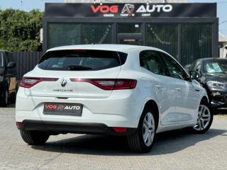 Renault Megane foto 3