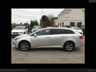 Toyota Avensis foto 2