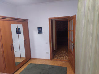 Apartament cu 3 camere, 98 m², Botanica, Chișinău foto 5