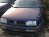 Volkswagen Golf foto 1