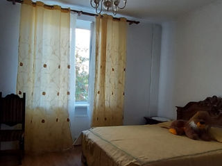 Apartament cu 2 camere, 70 m², Centru, Chișinău foto 5