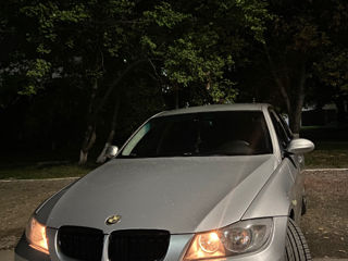 BMW 3 Series foto 2