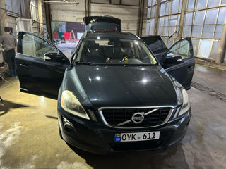 Volvo XC60 foto 2