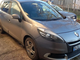 Renault Scenic foto 2