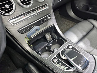 Mercedes C-Class foto 8