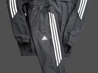 Adidas foto 3