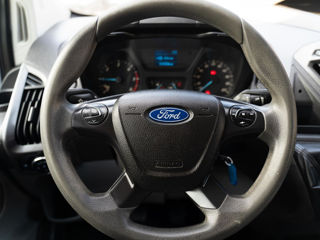 Ford Custom 2013 foto 12