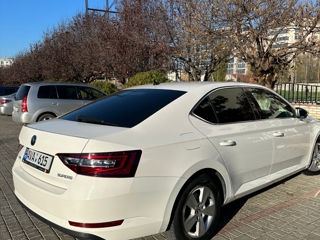 Skoda Superb foto 4