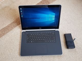 Dell XPS 15" 4K (i7 8x 3.30ghz, 16gb, ssd 256Gb, Nvidia GT750m) iluminare taste