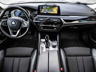 BMW 5 Series foto 6