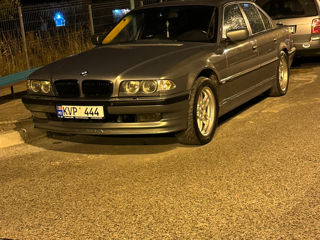 BMW 7 Series foto 7