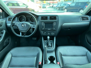 Volkswagen Jetta foto 19