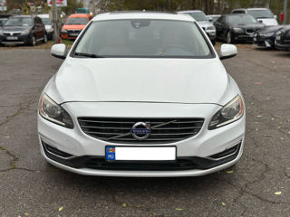 Volvo S60 foto 2