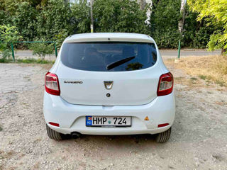 Dacia Logan foto 2