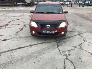 Dacia Logan foto 2