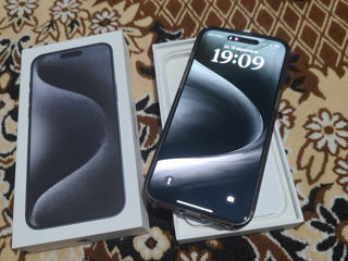 Vînd telefon în stare impecabilă la preț accesibil IPhone 15 Pro Max foto 10