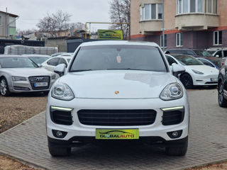 Porsche Cayenne foto 2