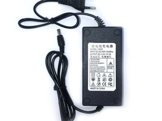 Charger 14.6V 3A Model: 14630 for Lifepo4