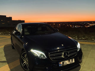 Mercedes E-Class foto 8