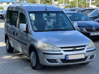 Opel Combo foto 4