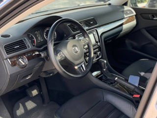 Volkswagen Passat foto 7